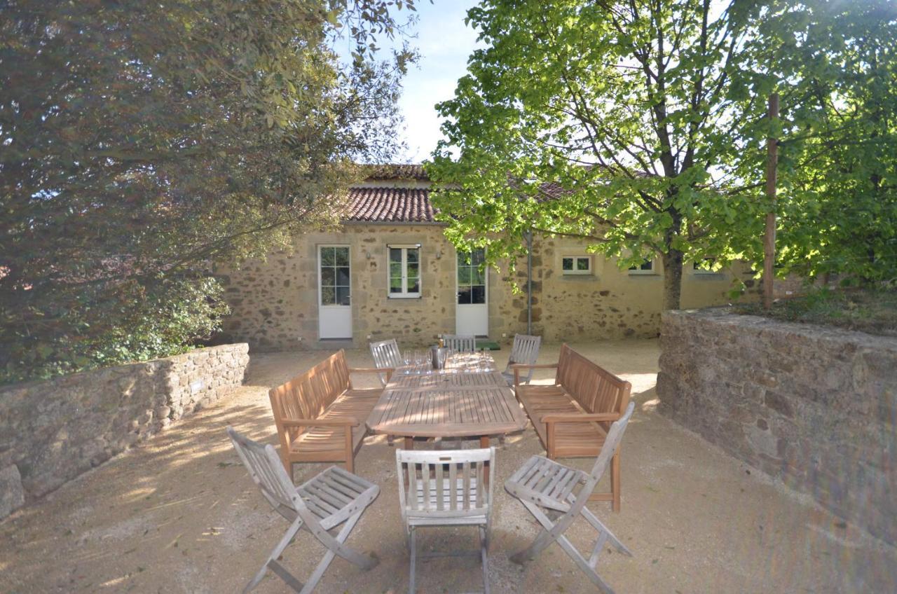 L'Escale Du Bocage Piscine Couverte Chauffee La Flocellière Exteriér fotografie